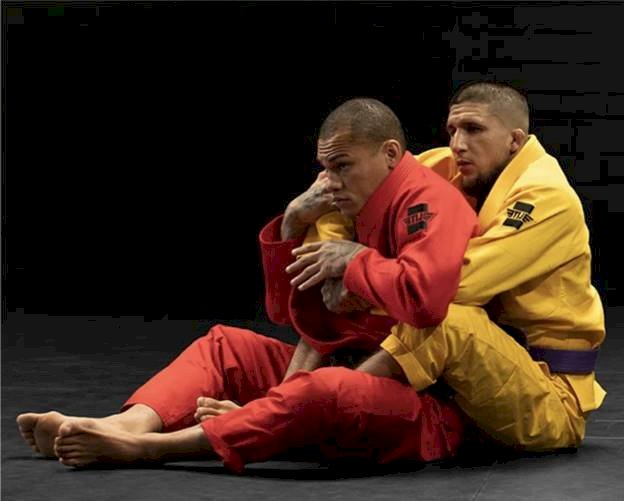 How BJJ Helps You to Get Strong and Fit