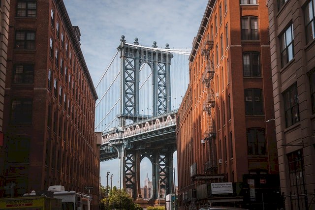 Moving Your Business to Brooklyn: Pros and Cons